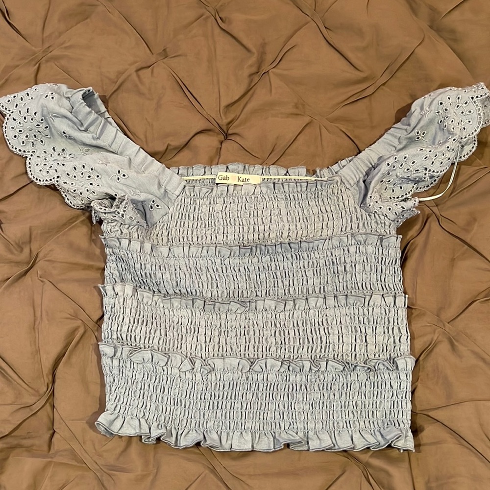 Adorable, never worn top!